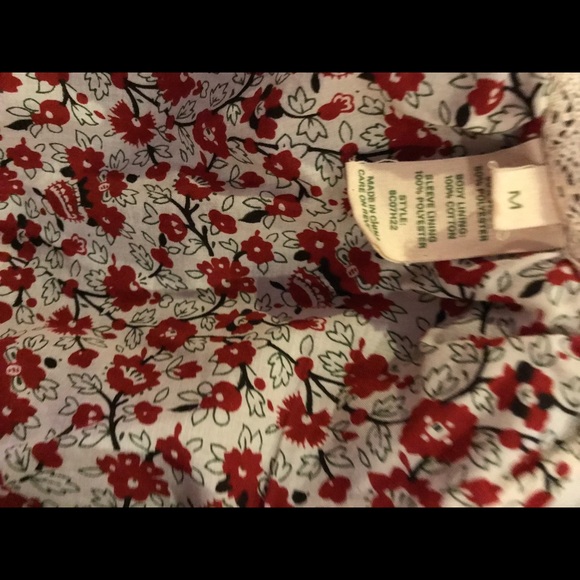 LIKE NEW! My favorite! Chelsea Violet skirt set. - Picture 4 of 6